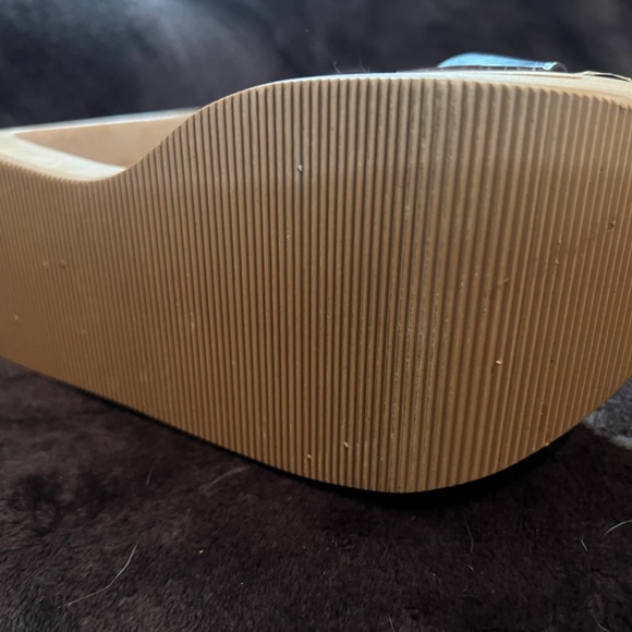 Unique vintage platform sandals from St. Marks Place 8 - Picture 4 of 8